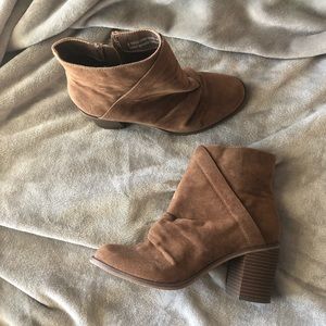 Suede ankle booties(: 🍁🍂